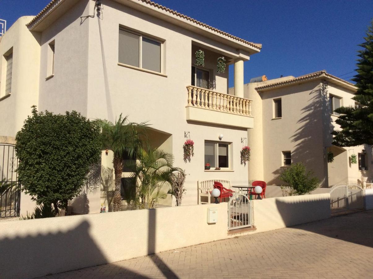 Quality Villa With Pool In Superb Location In Paphos Mandria  Ngoại thất bức ảnh