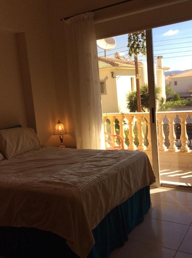 Quality Villa With Pool In Superb Location In Paphos Mandria  Ngoại thất bức ảnh